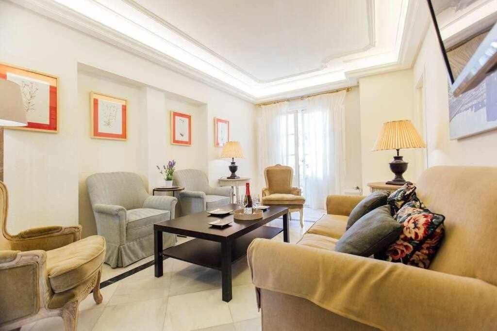 Apartamento Boutique Abades Séville Extérieur photo